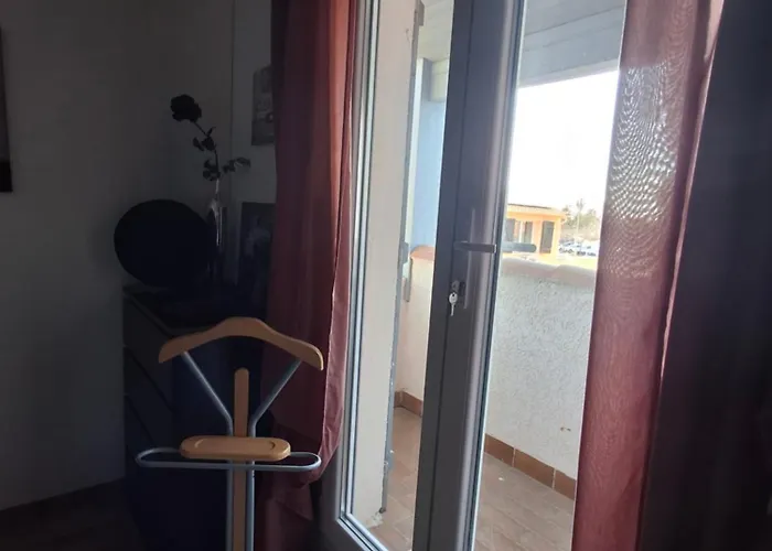 Double Avec Balcon Bed & Breakfast