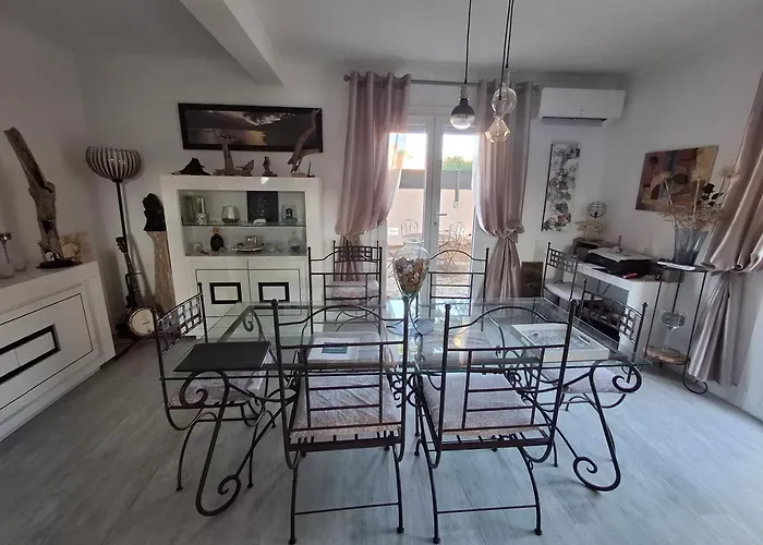 Double Avec Balcon Bed & Breakfast *