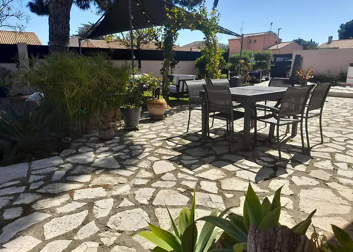 Double Avec Balcon Sérignan