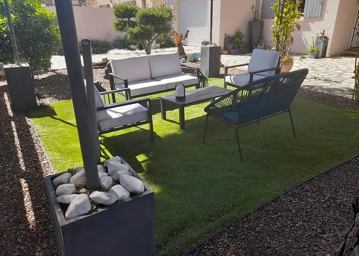 Double Avec Balcon Bed & Breakfast